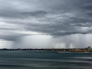 rain-over-geelong-29-12-16